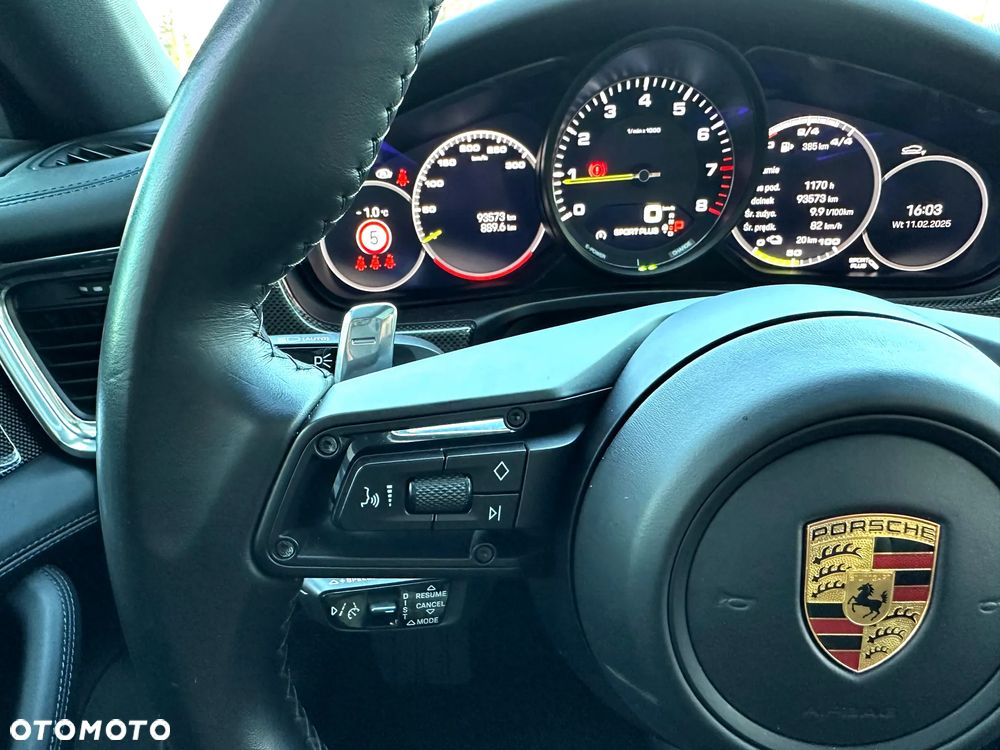 Porsche Panamera - 19