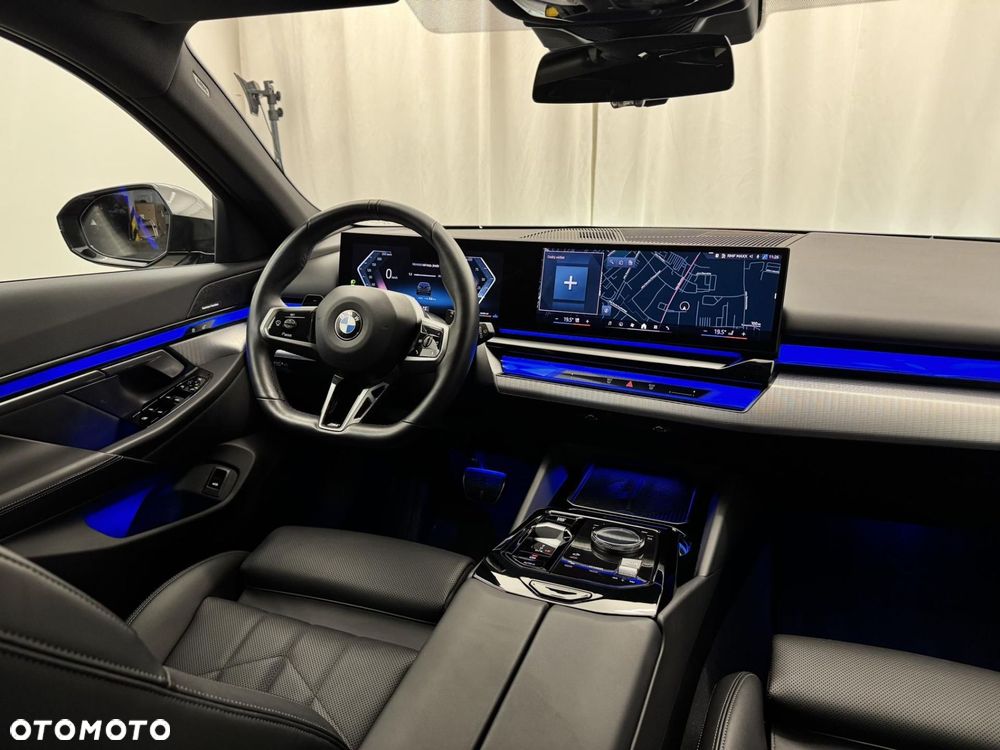 BMW Seria 5 - 25