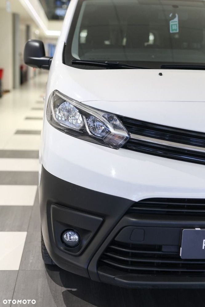 Toyota Proace Verso - 11