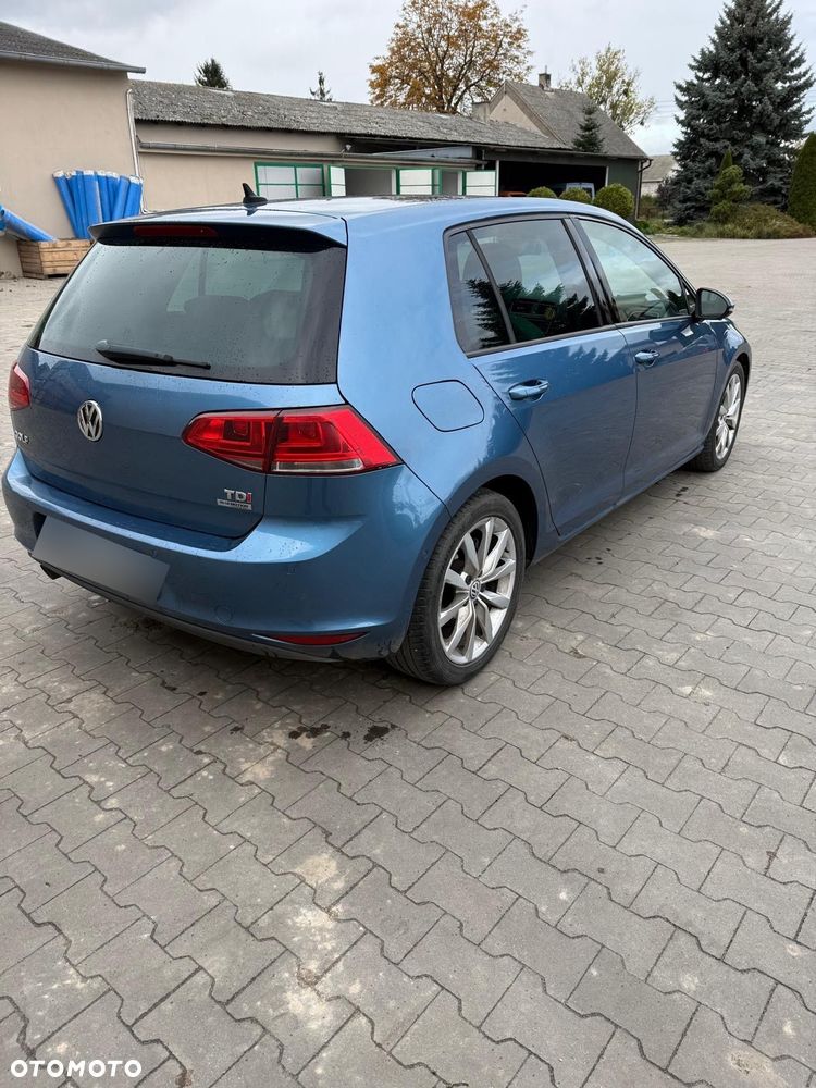 Volkswagen Golf - 4