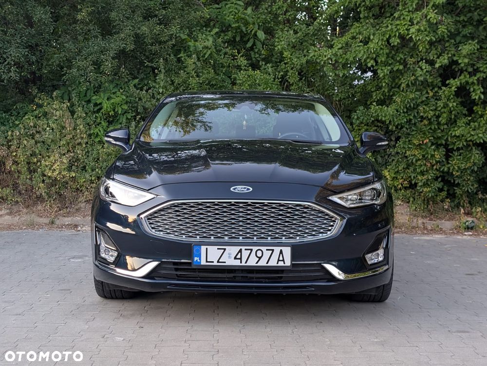 Ford Fusion - 6