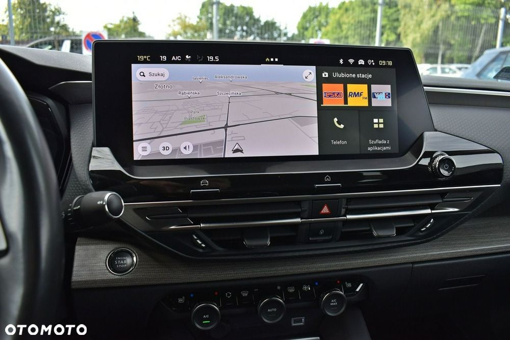 Citroën C5X 1.6 PureTech Shine Pack EAT8 - 21