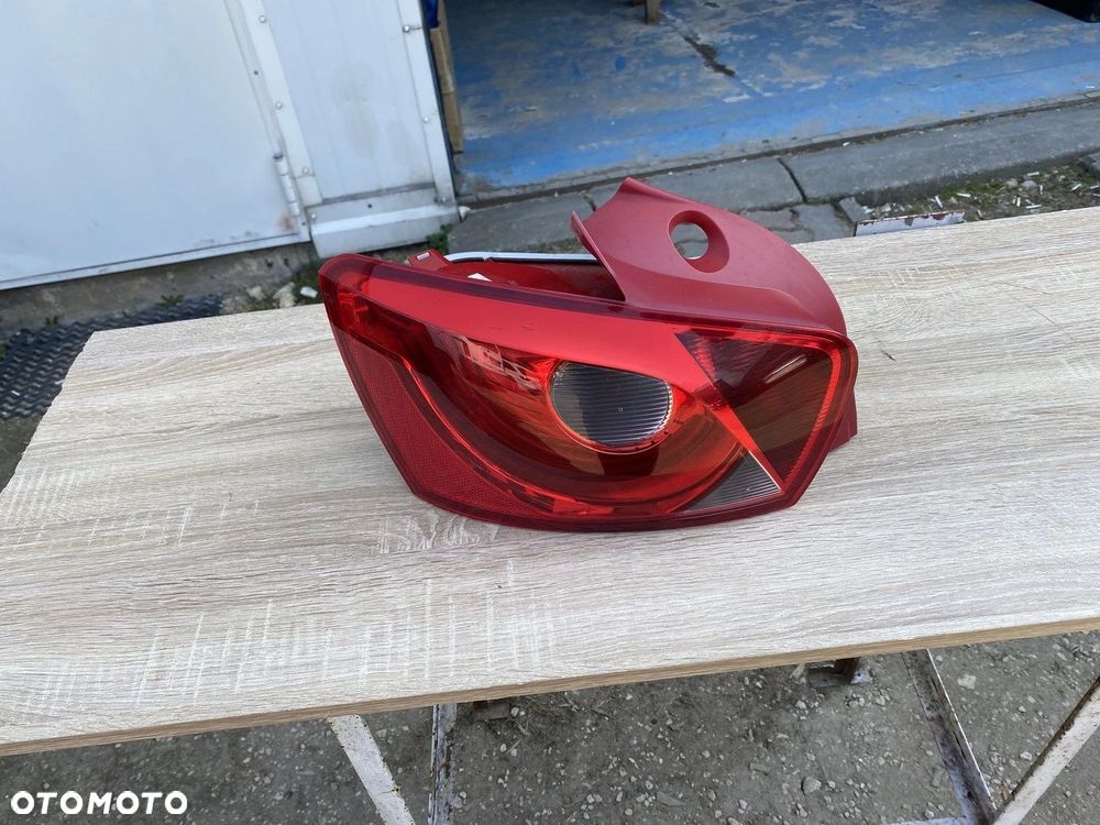 LAMPA TYŁ TYLNA LEWA SEAT IBIZA IV 6J4 08-12 5 DRZWI 6J4945095C - 1