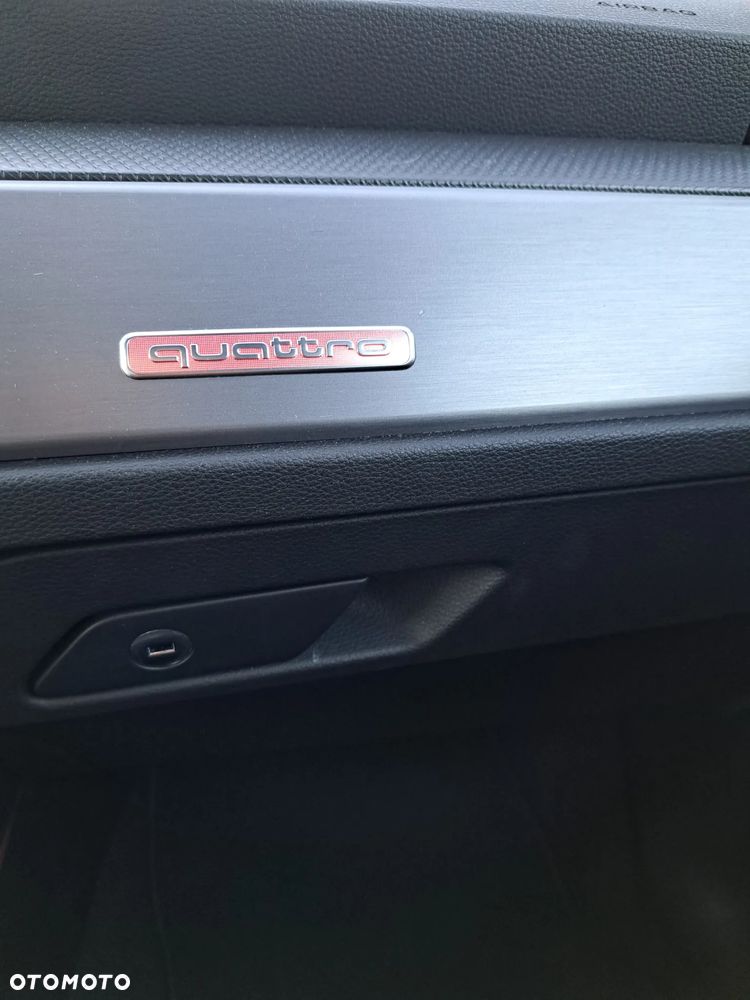 Audi Q3 45 TFSI Quattro S Line S tronic - 25