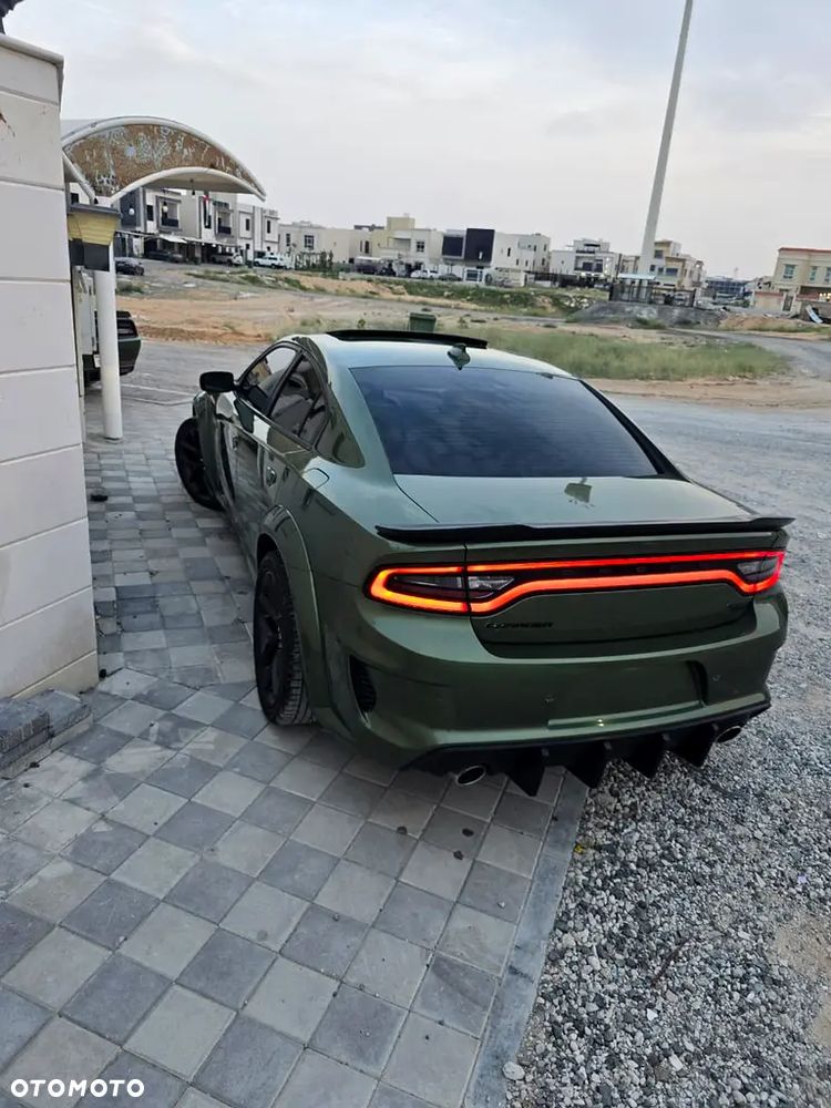 Dodge Charger - 3