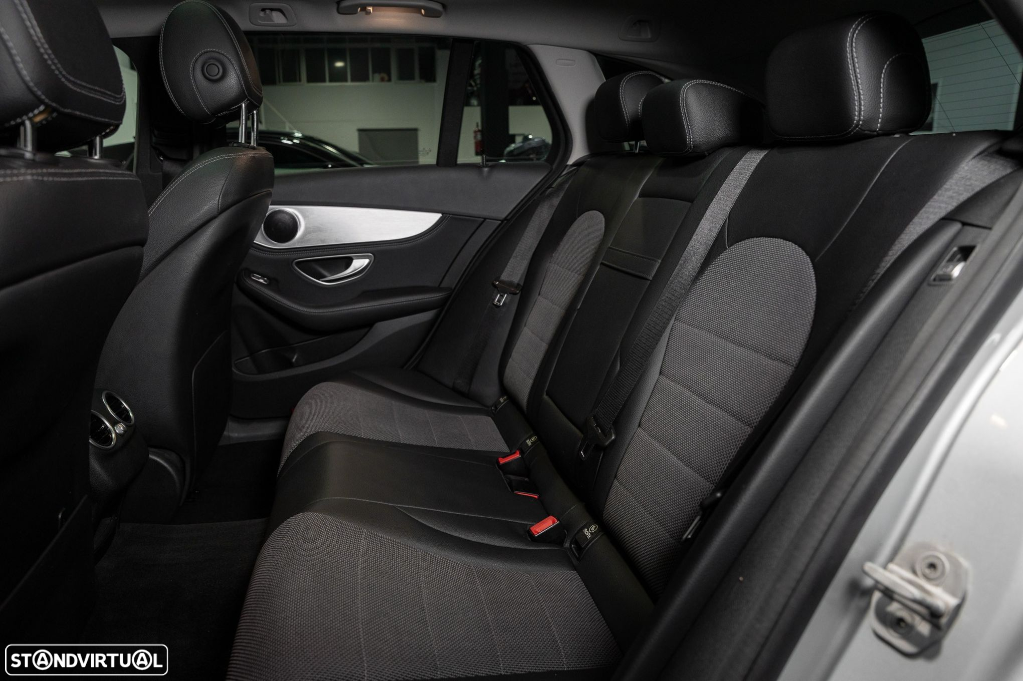 Mercedes-Benz C 220 BlueTEC Avantgarde+ Aut. - 31