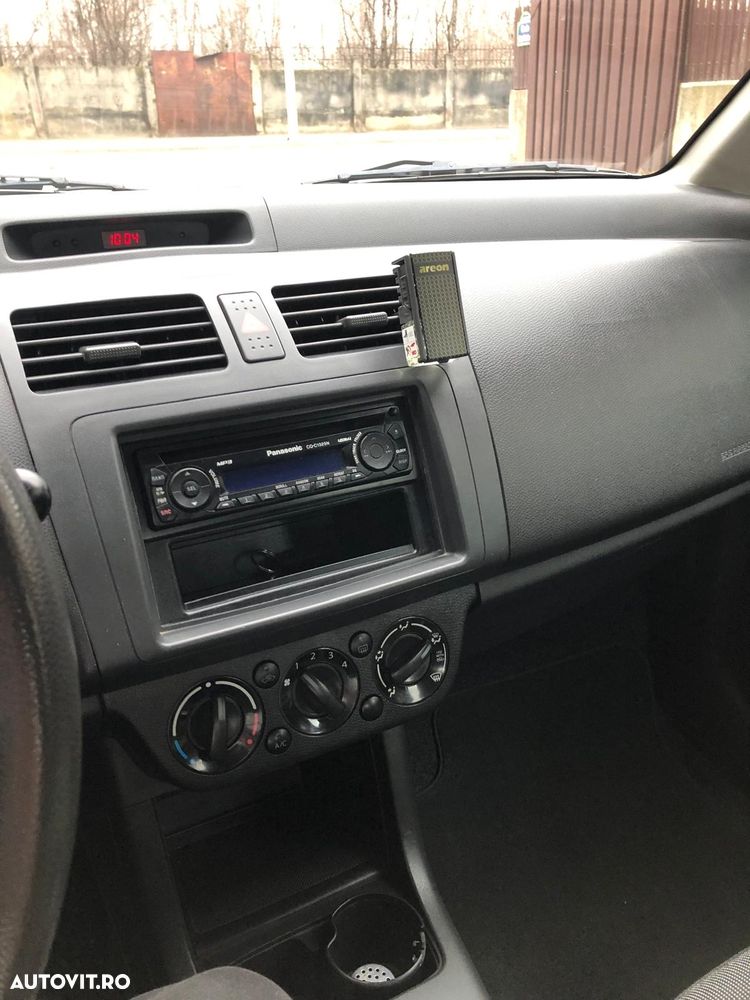 Suzuki Swift 1.3 GS - 14