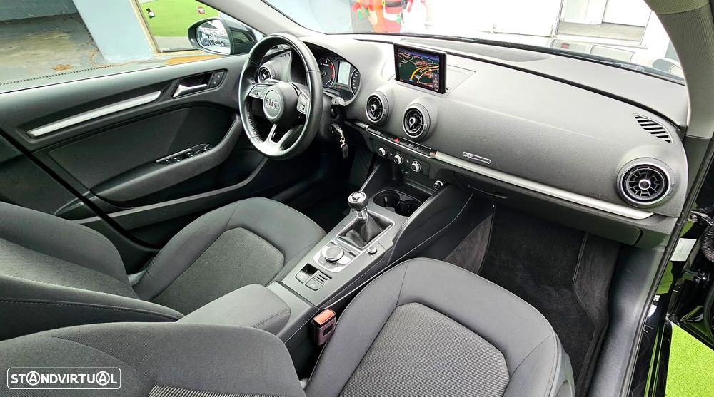 Audi A3 Sportback 1.6 TDI - 24