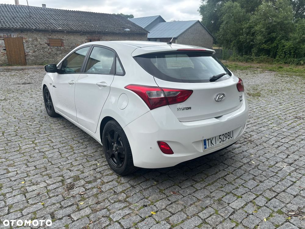 Hyundai i30 1.6 CRDI Trend - 6