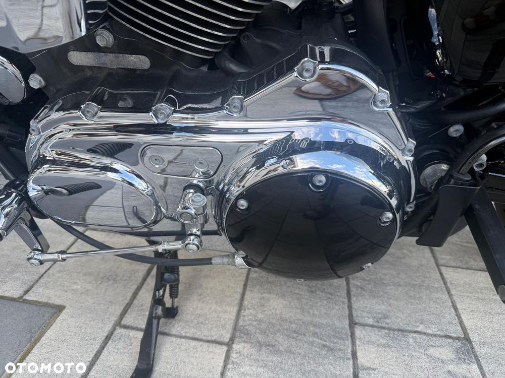 Harley-Davidson Sportster Custom 1200C - 25