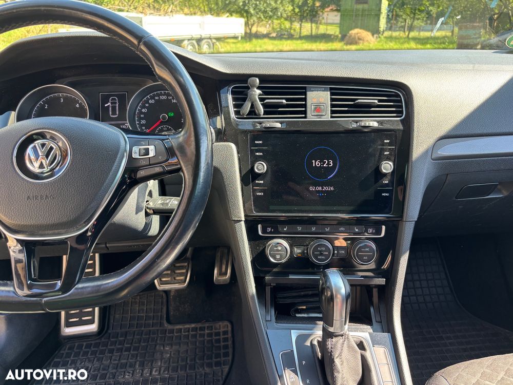 Volkswagen Golf 1.6 TDI DSG Comfortline - 7