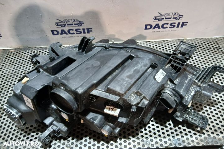 FAR DREAPTA  11B.941.006.B 11B.941.006.B Volkswagen VW ID.4 1 [2020 - - 7