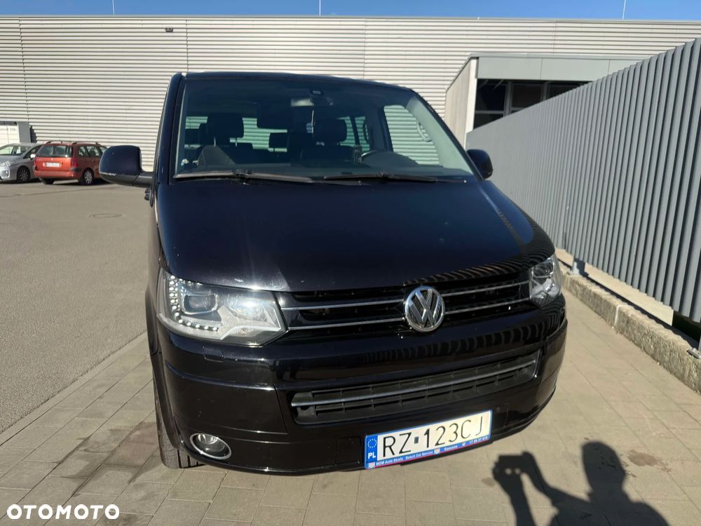 Volkswagen Multivan - 7