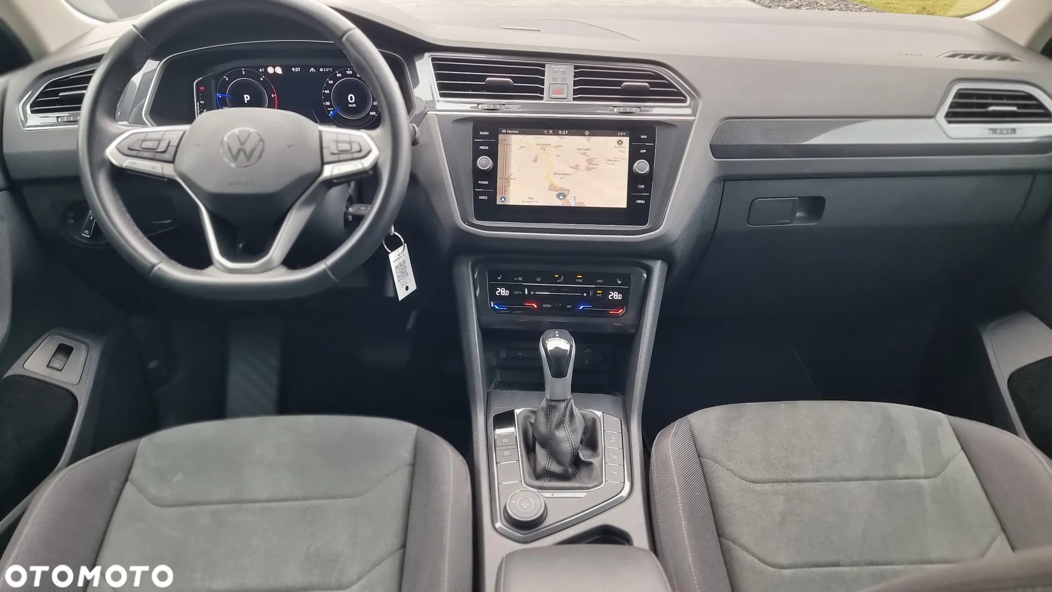 Volkswagen Tiguan 2.0 TDI SCR 4MOTION DSG Elegance - 22