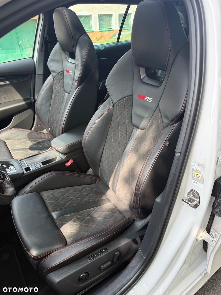Skoda Octavia 2.0 TDI DSG 4x4 RS Plus - 8