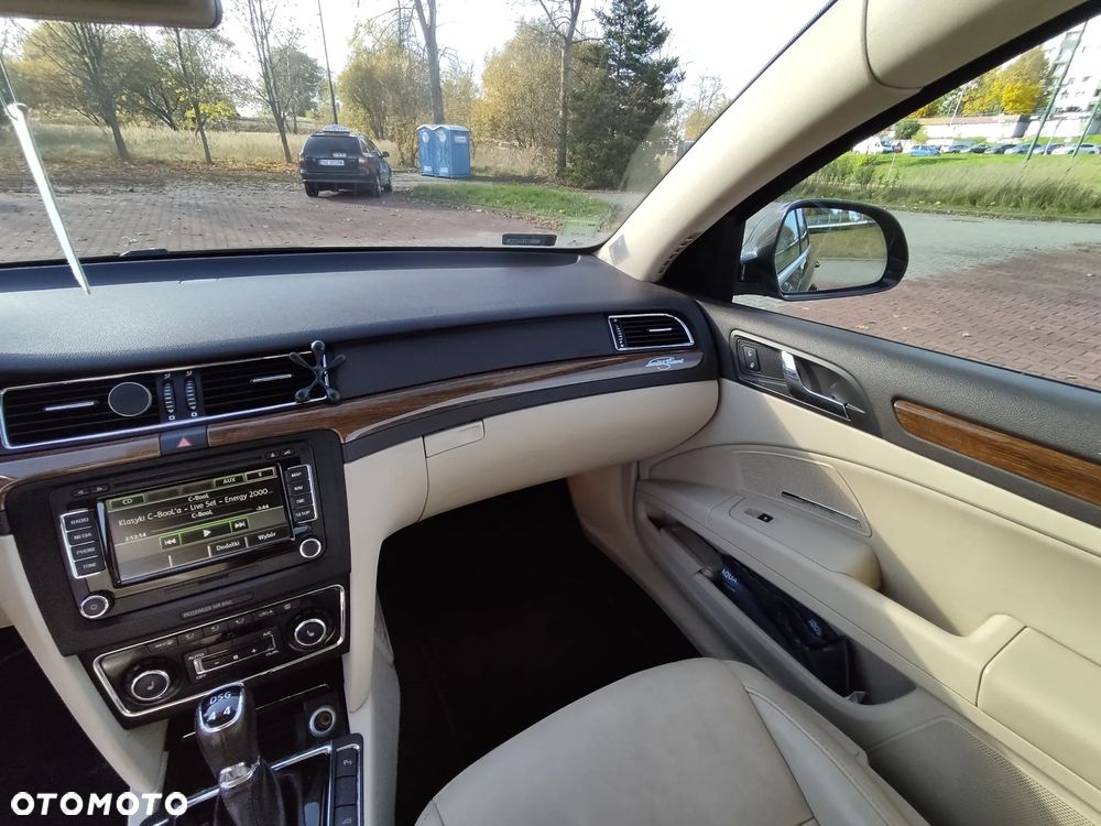 Skoda Superb 2.0 TDI 4x4 L&K DSG - 9