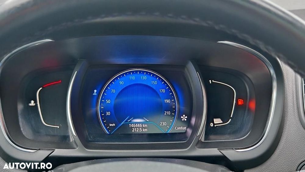 Renault Grand Scenic - 35