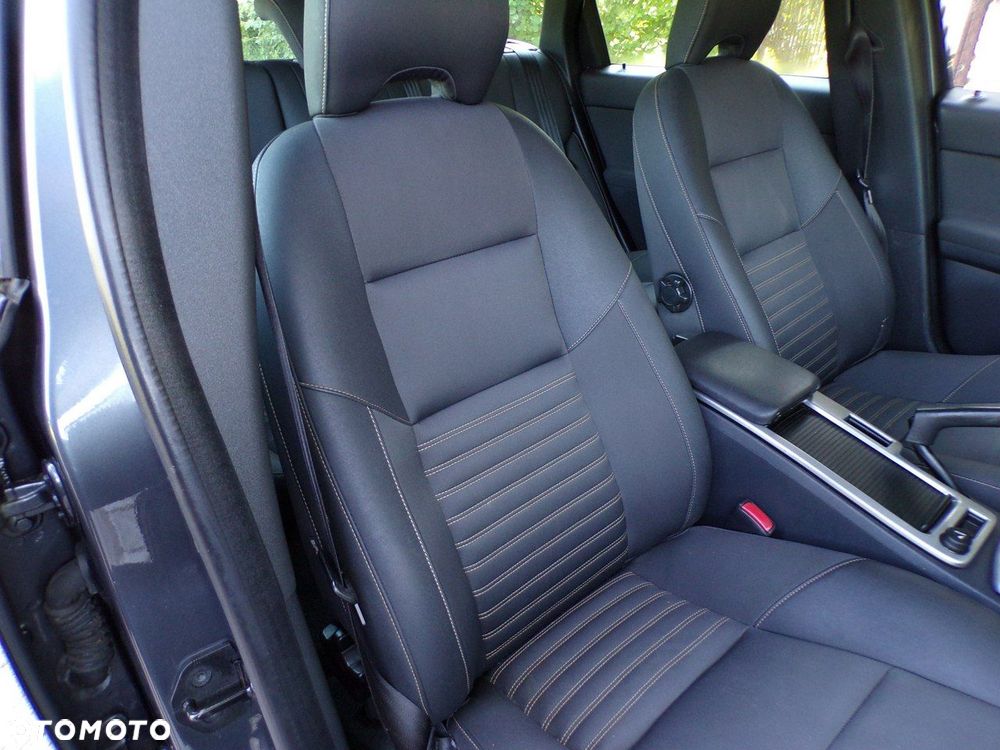 Volvo V50 - 32