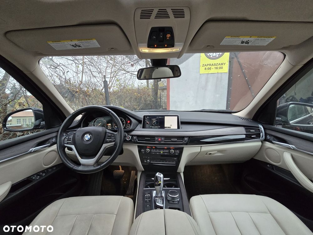 BMW X5 xDrive35i - 14