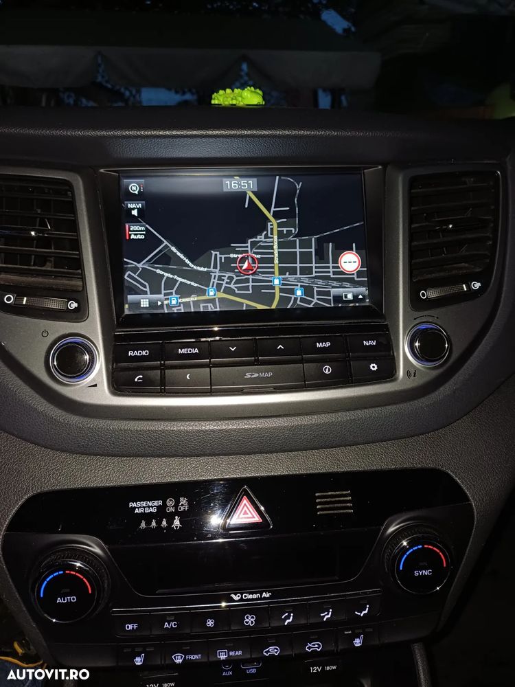 Hyundai Tucson 1.6 GDI 2WD Select - 8