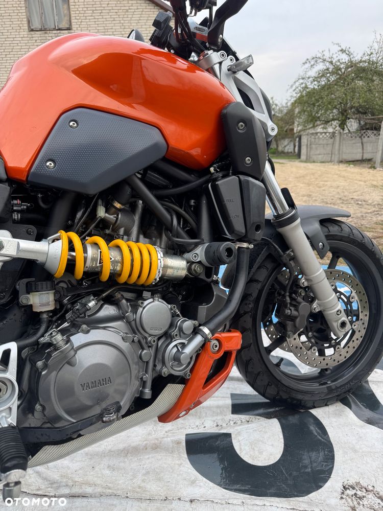 Yamaha MT - 5