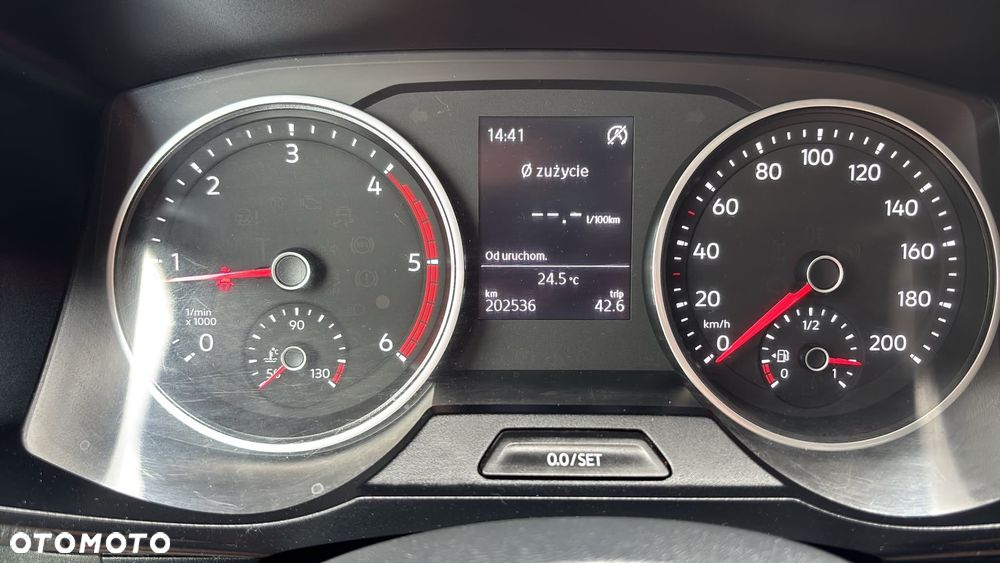 Volkswagen Crafter - 13