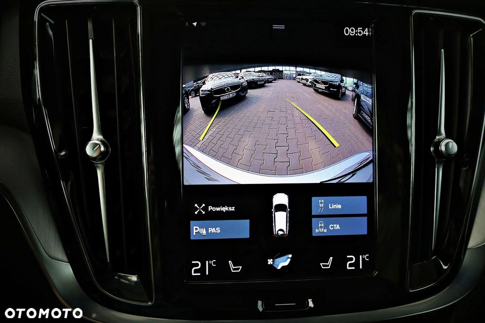 Volvo V60 B4 D Momentum - 20