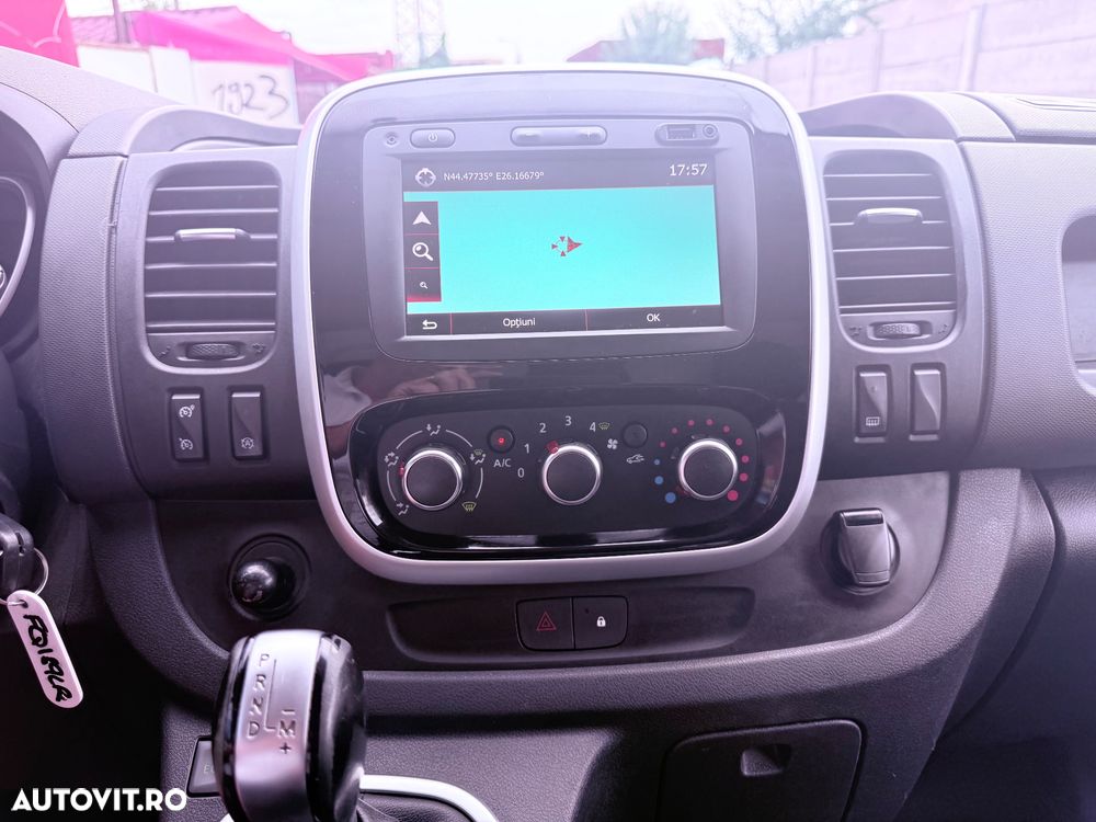 Renault Trafic - 22