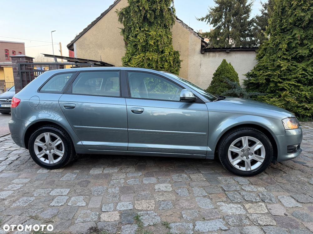 Audi A3 Sportback 2.0 TDI DPF S tronic Ambiente - 7