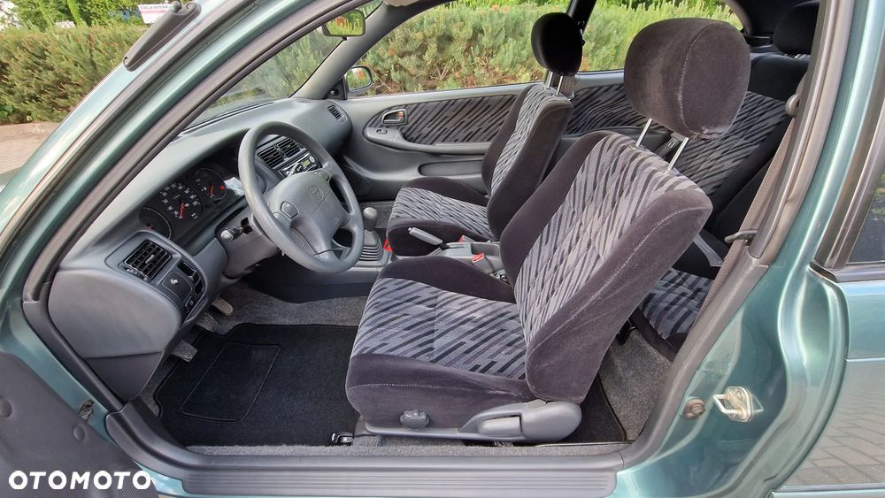 Toyota Corolla - 9
