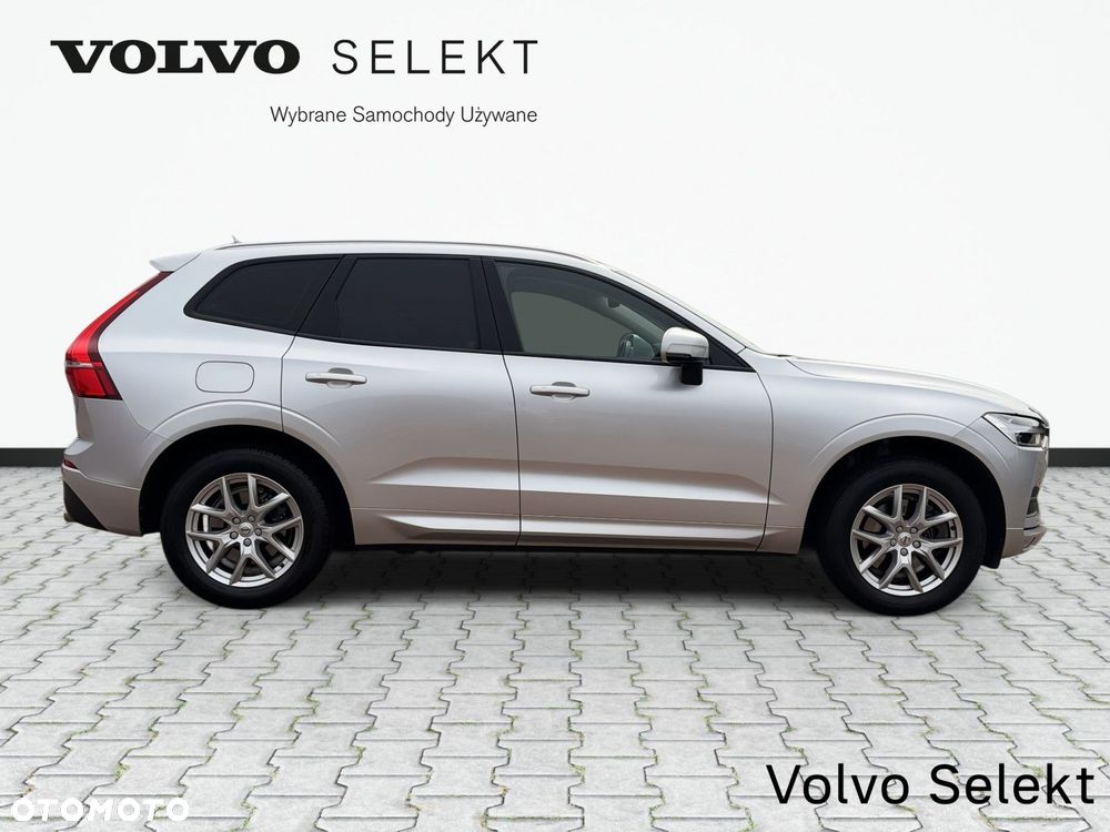 Volvo XC 60 D4 AWD Momentum - 6