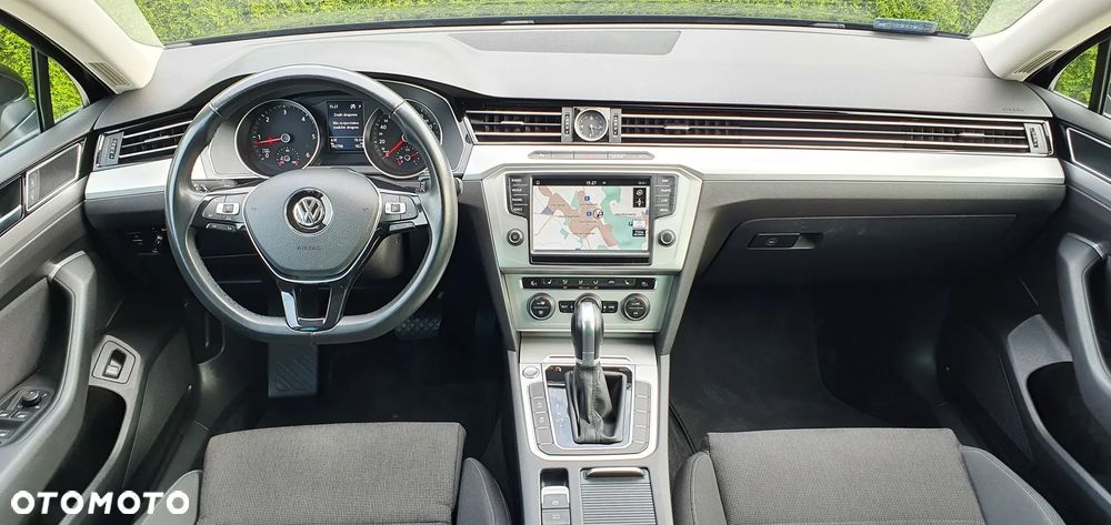 Volkswagen Passat 2.0 TDI SCR (BlueMotion Technology) DSG Highline - 18