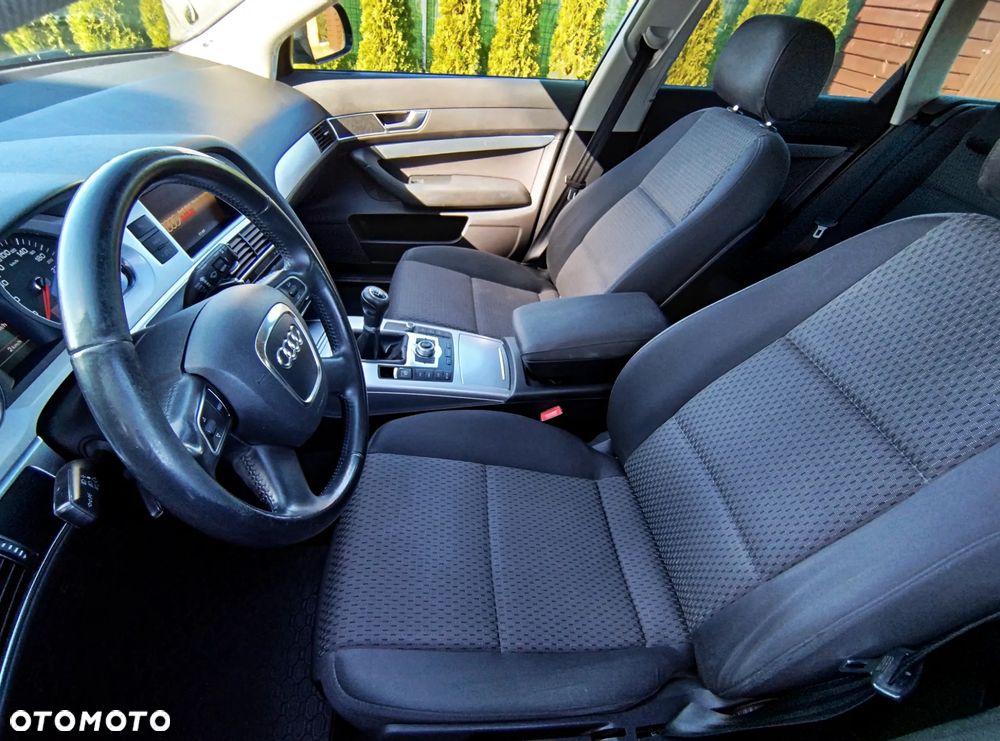 Audi A6 Avant 2.0 TDI - 12