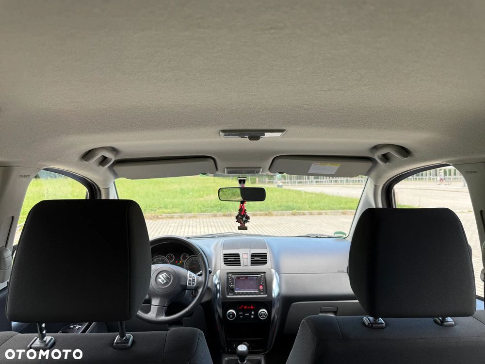 Suzuki SX4 2.0 DDiS 4x4 Comfort - 17