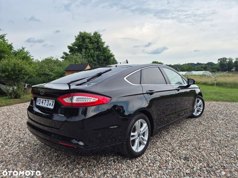 Ford Mondeo 2.0 TDCi STart-Stopp Titanium - 4