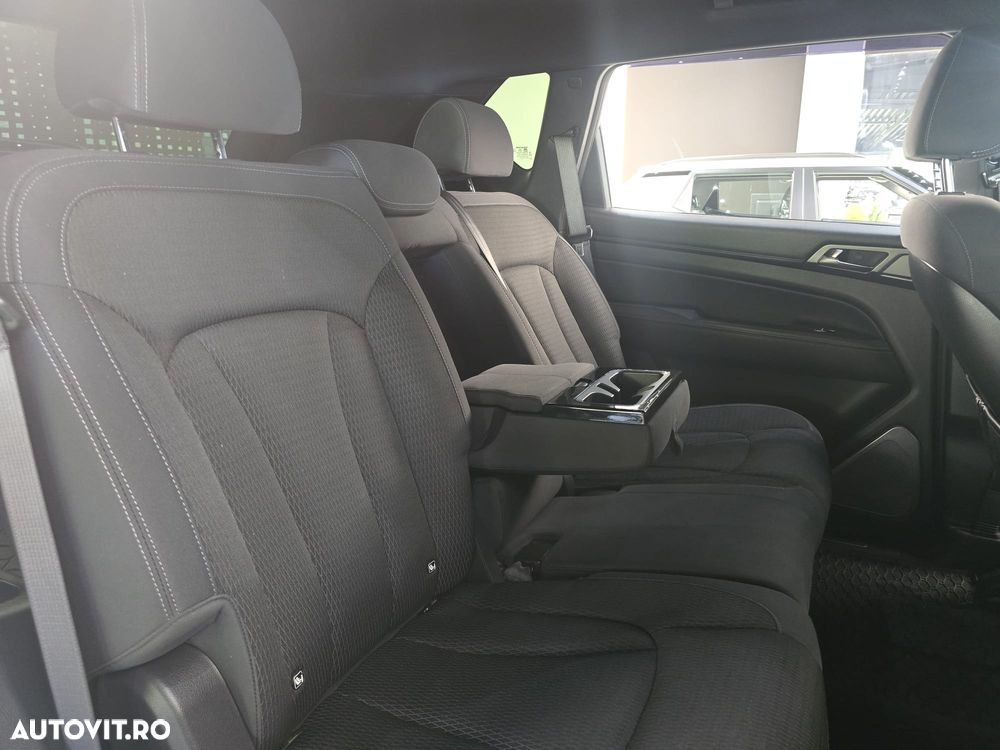 KGM Rexton - 20