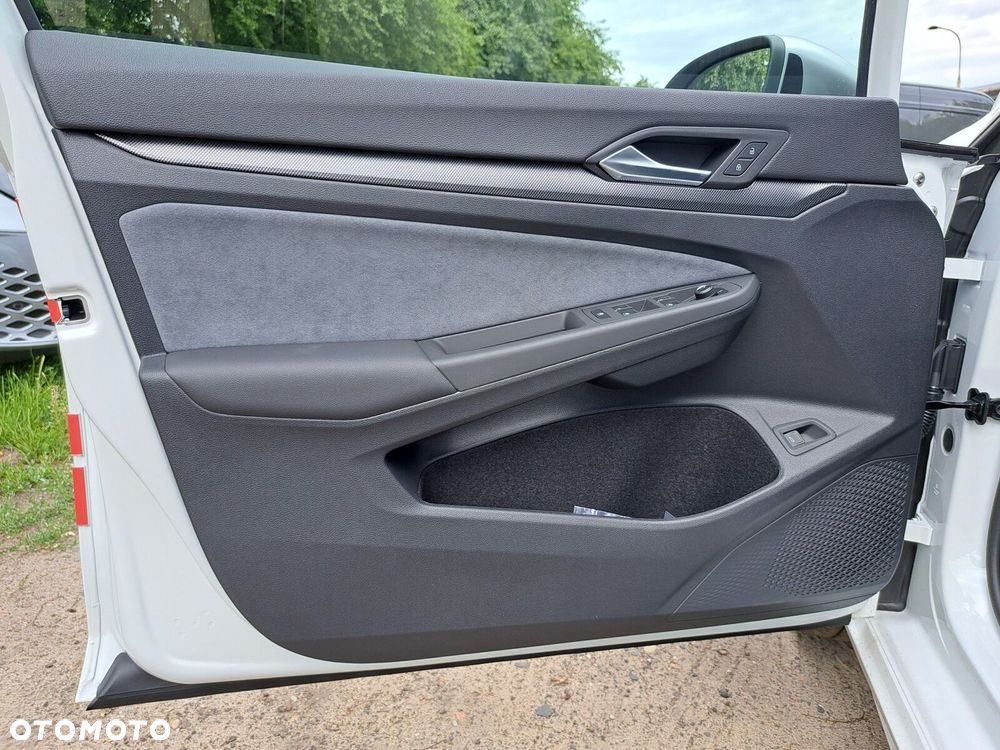 Volkswagen Golf Variant 2.0 TSI 4Motion R - 13