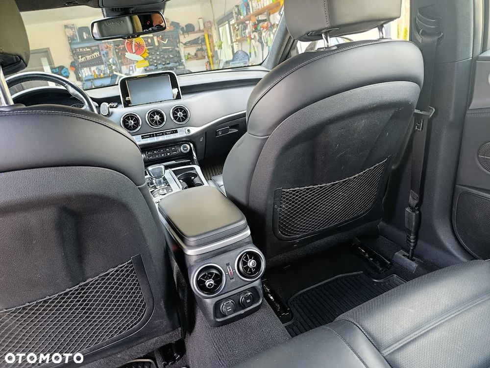 Kia Stinger 2.0 T-GDI GT Line - 18