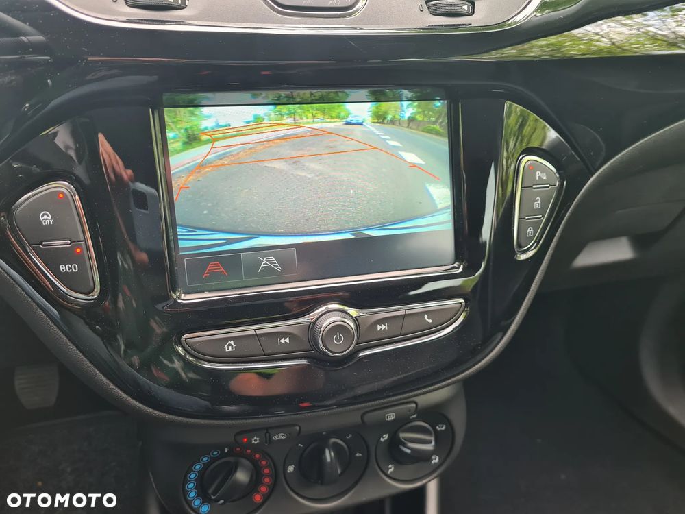 Opel Corsa 1.4 Innovation - 19