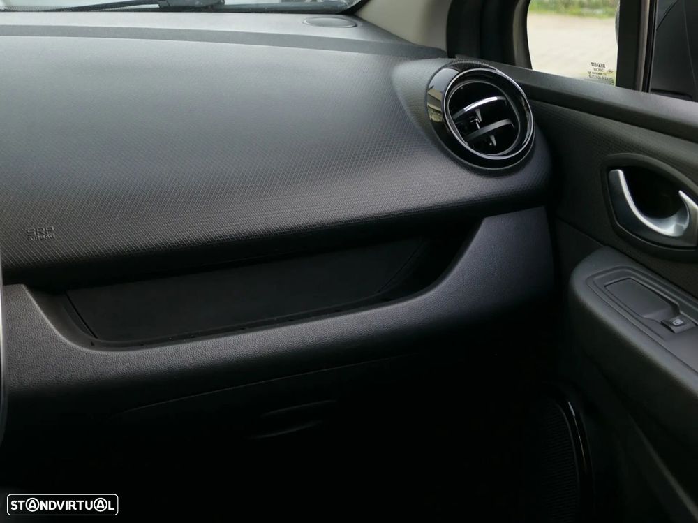 Renault Clio Sport Tourer 0.9 TCe Limited - 33