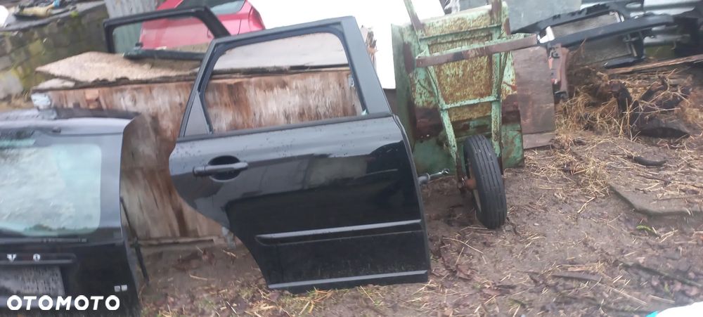 volvo v40 v50 drzwi maska zderzak  kolor  019 26 2010r poznan