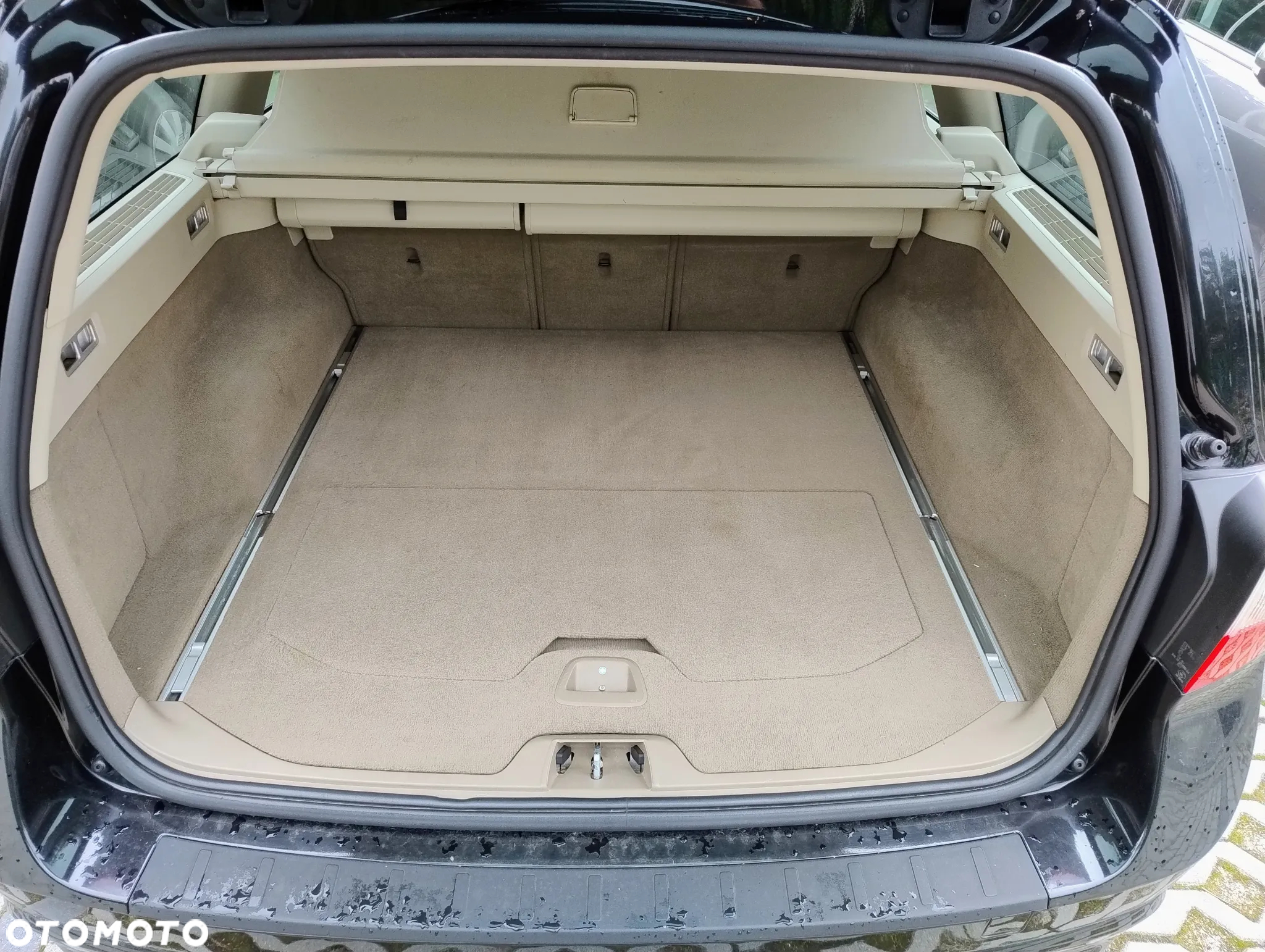 Volvo V70 2.0 - 14