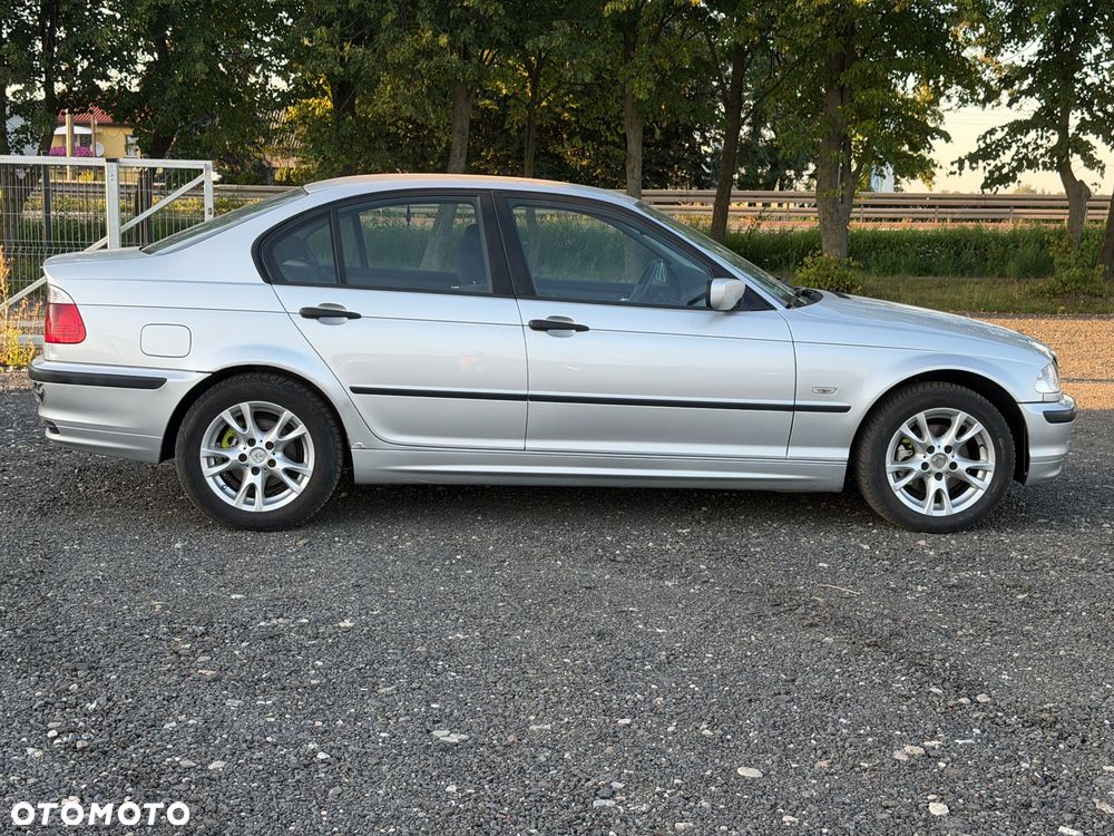 BMW Seria 3 - 3