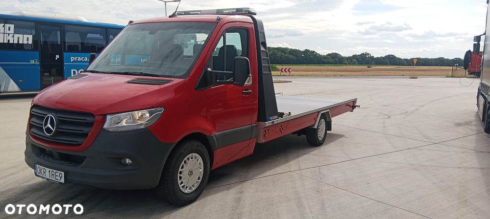 Mercedes-Benz Sprinter - 3