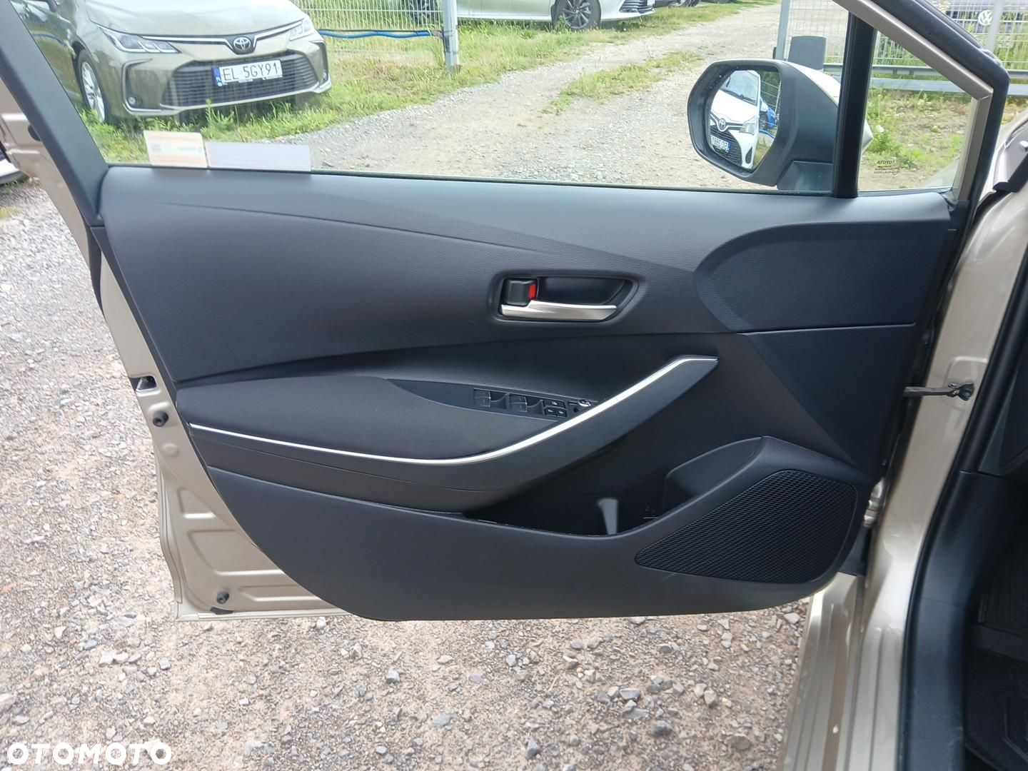 Toyota Corolla - 35
