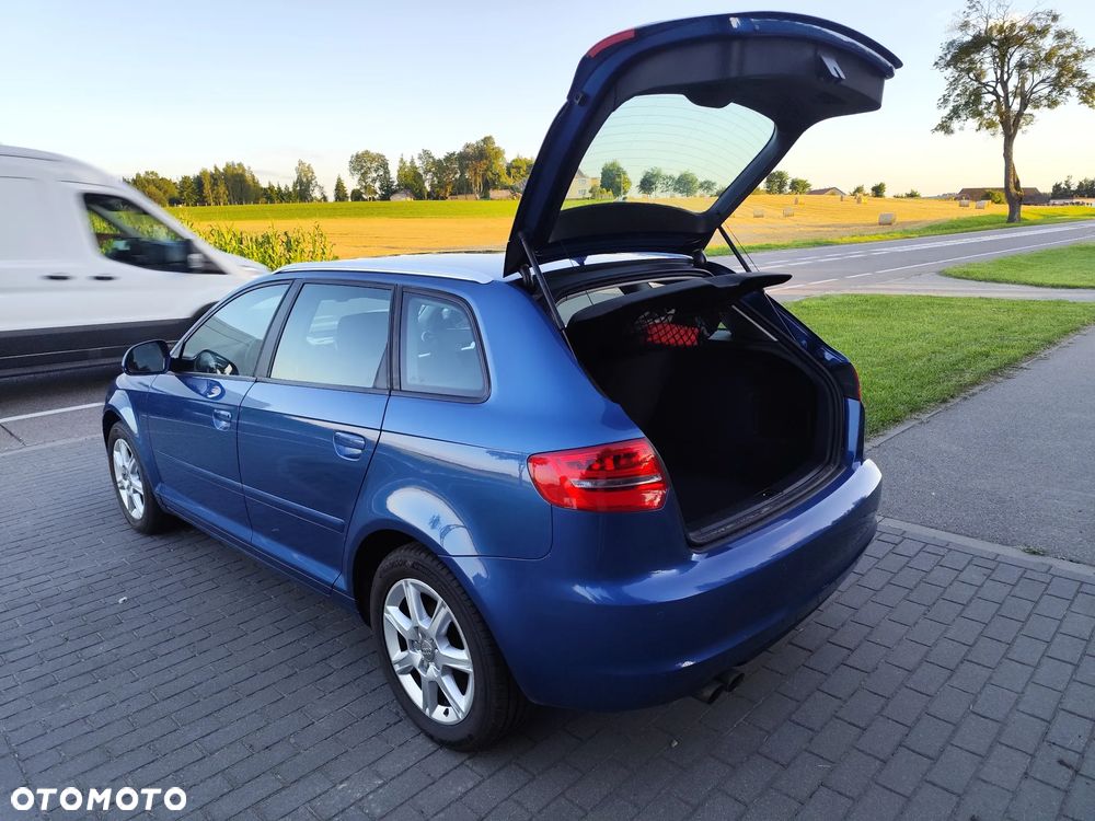 Audi A3 Sportback 2.0 TDI Ambition - 23