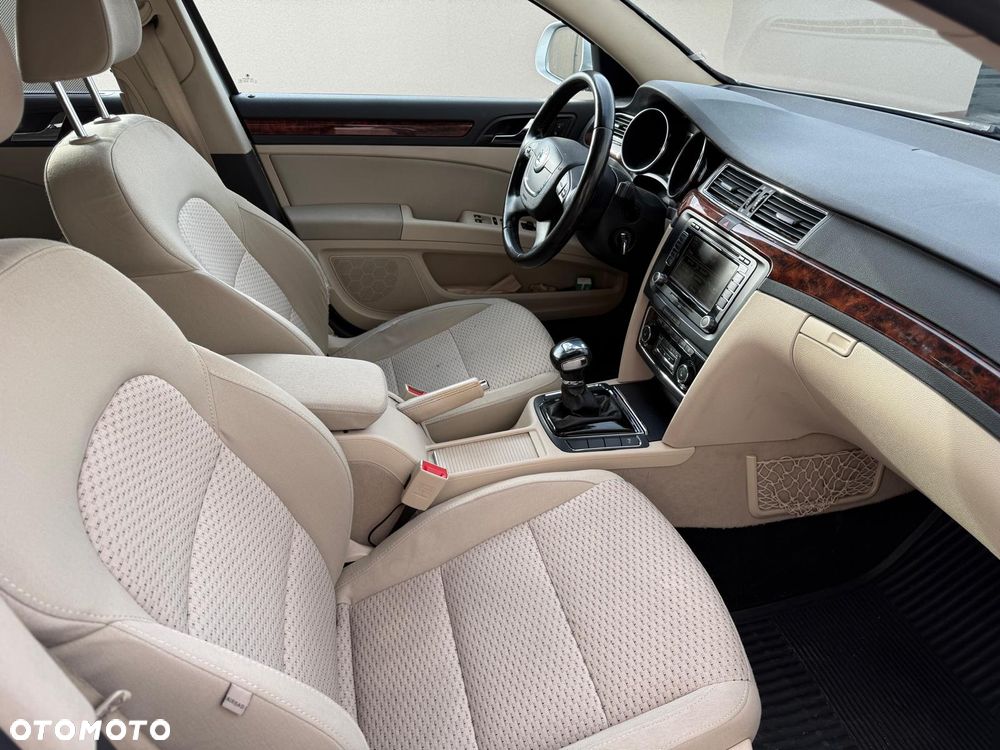 Skoda Superb - 9
