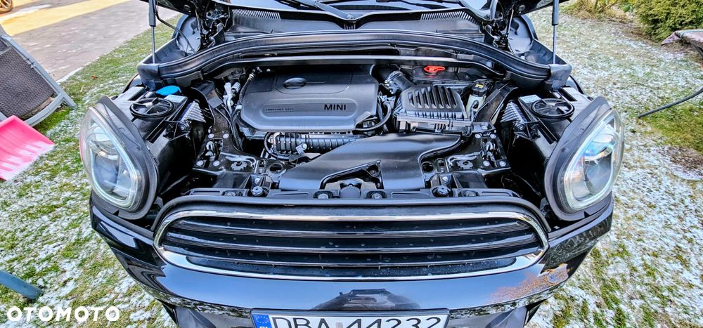 MINI Countryman Cooper Essential Trim - 9