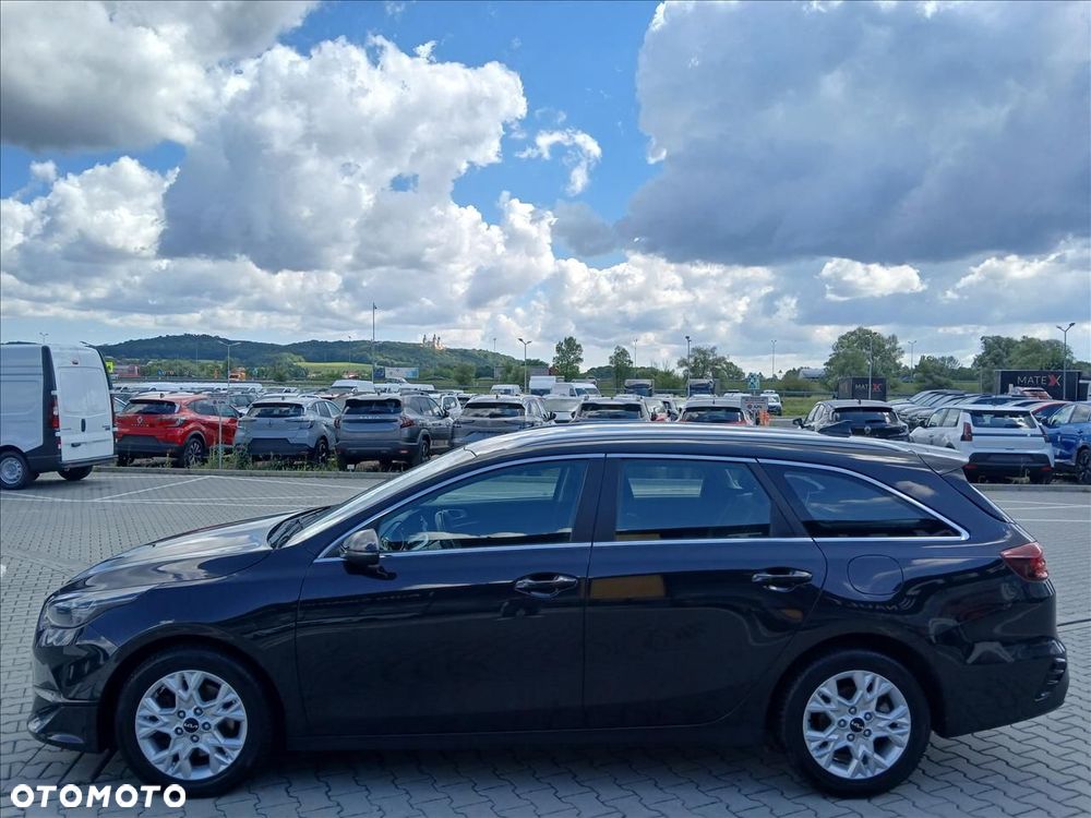 Kia Ceed 1.5 T-GDI M DCT - 6
