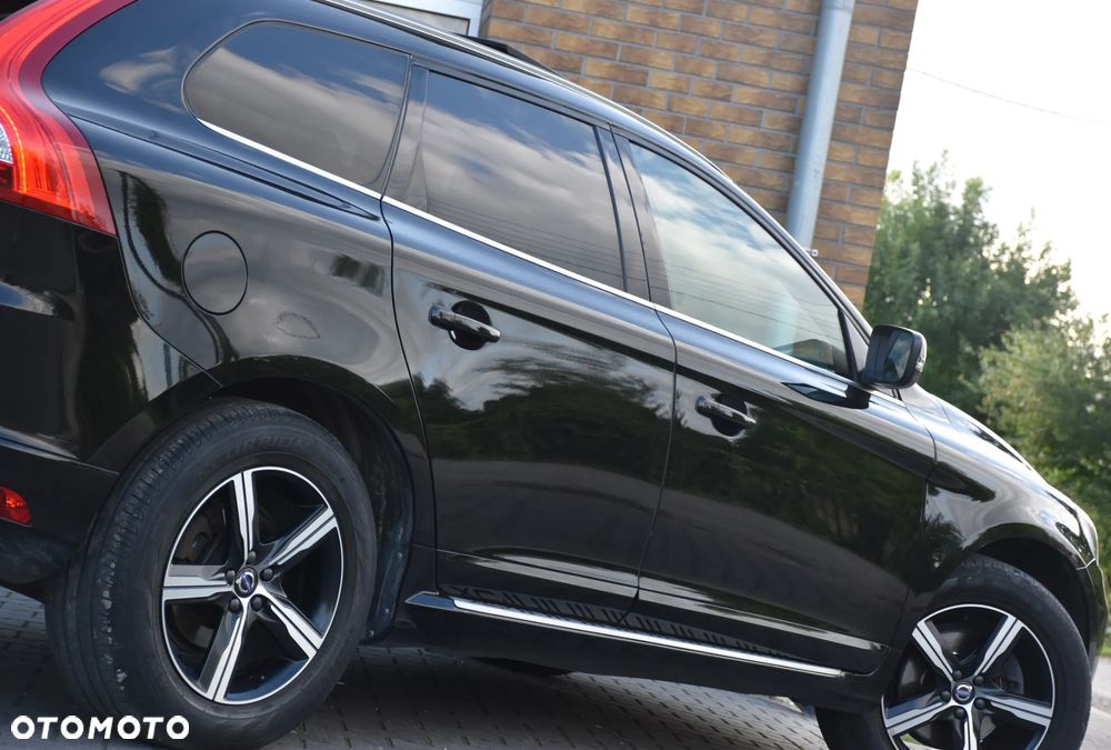 Volvo XC 60 D3 Drive-E R-Design Momentum - 41